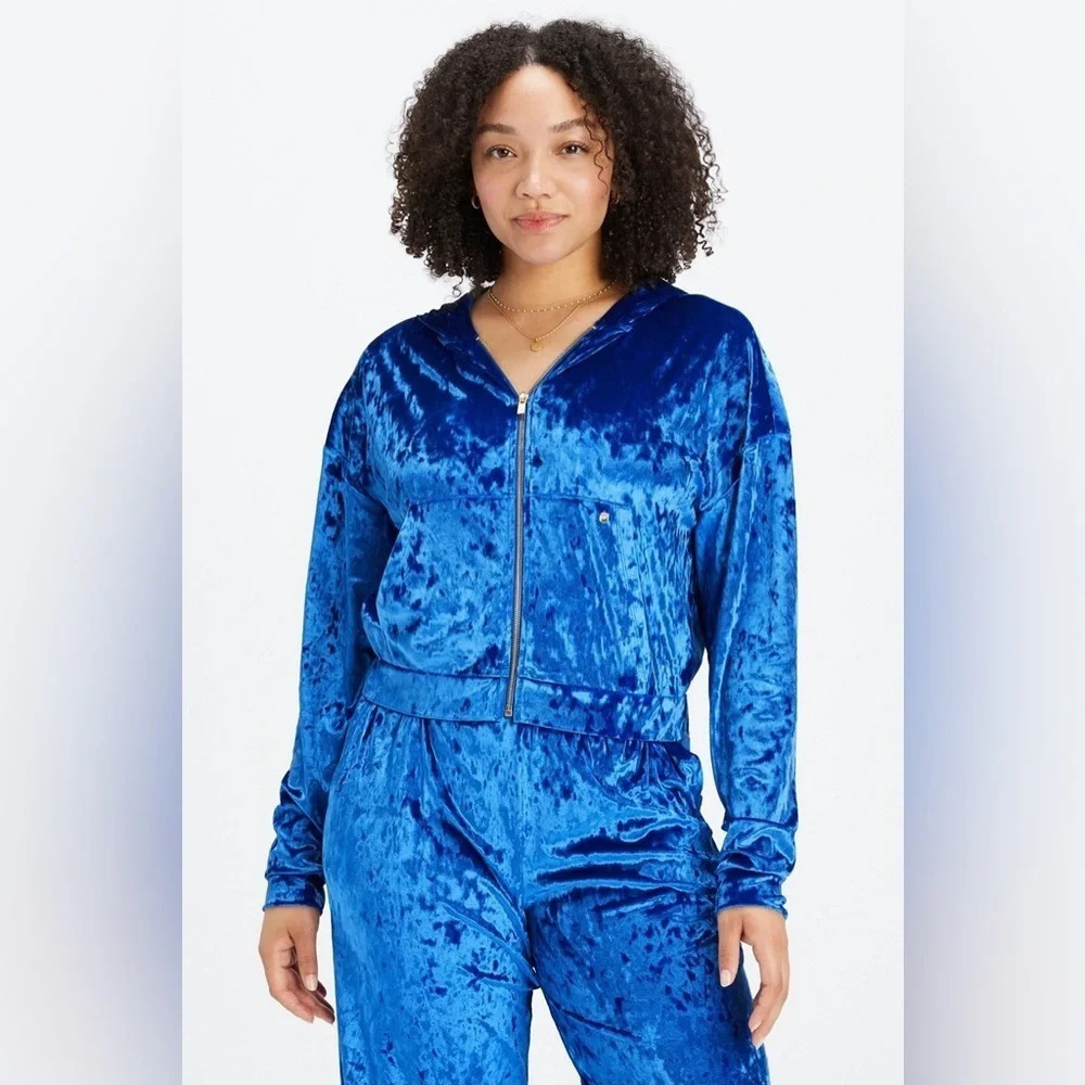 A Fabletics Royal Blue crushed velour zip up hoodie for women Sz : XL